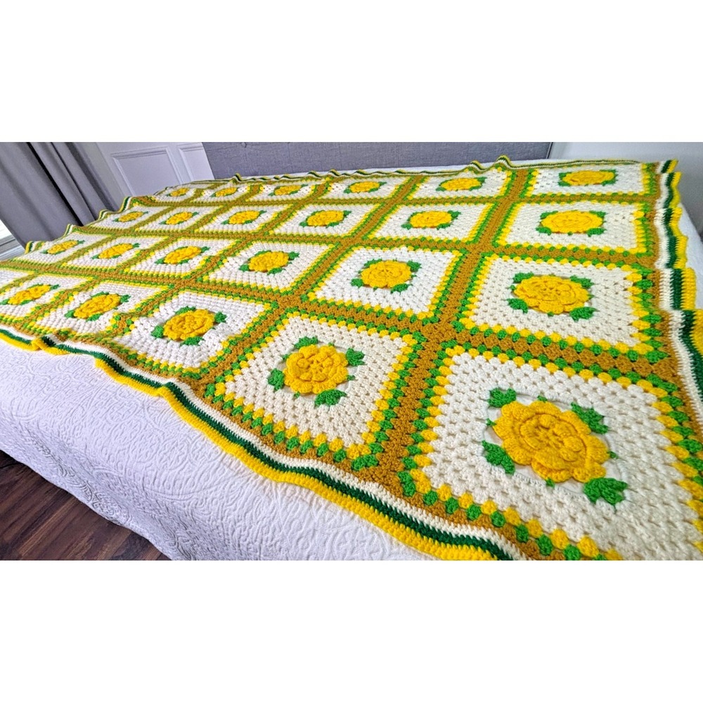 Vintage 70s Hand Crooked Granny Square Afghan Blanket 3D Yellow Flower Rose 48x7